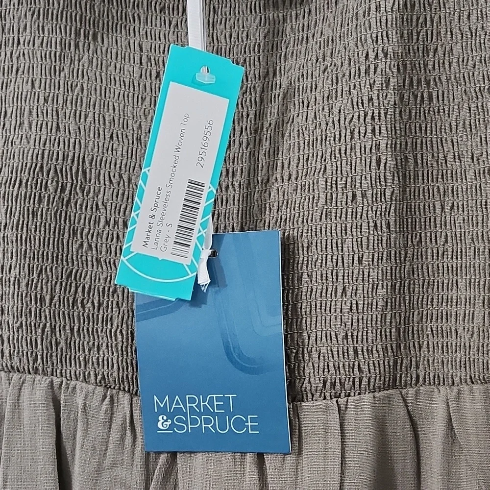 Market & Spruce sleeveless smocked top - Picture 3 of 6